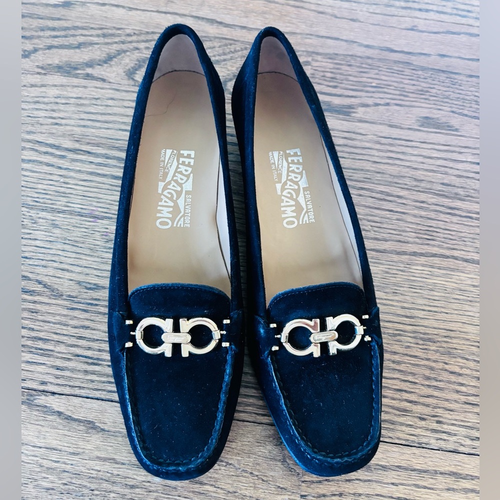 Salvatore Ferragamo Navy Blue Suede Vara-Style Loafers with Gold Hardware